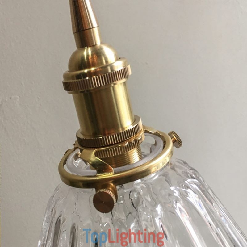 Clear Diamond Ribbed Glass Pendant Light