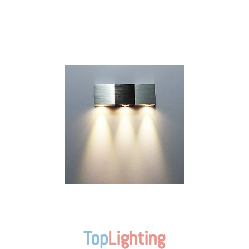 Modern Wall Light with Scattering Light Rectangular Aluminium Body