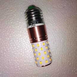 Simple Modern Contemporary Electroplate Feature for Swing Arm Eye Protection Ambient Light Wall Sconces