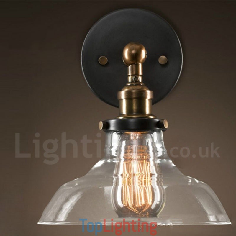 1 Light Rustic Lodge Bedroom Wall Light with Glass Shade
