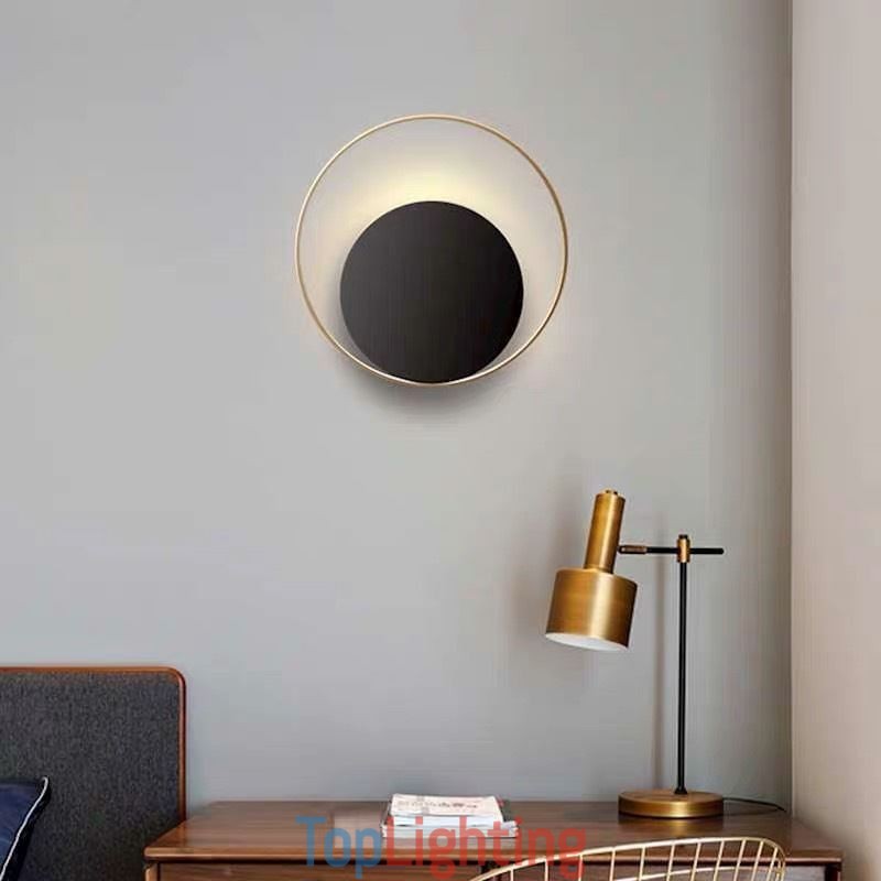 Modern Style Wall Light Black Circular Wall Sconce Creative Lamp Bedside Lighting